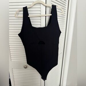 Abercrombie scoop neck black ribbed tank bodysuit with small cutout on front